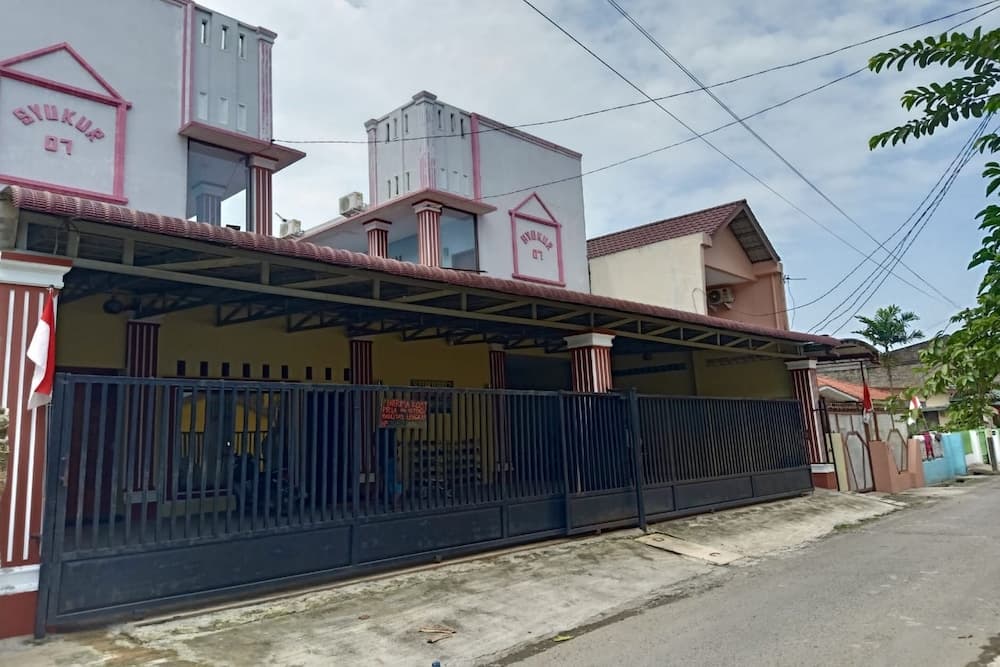 OYO 93609 Syukur 07 Syariah