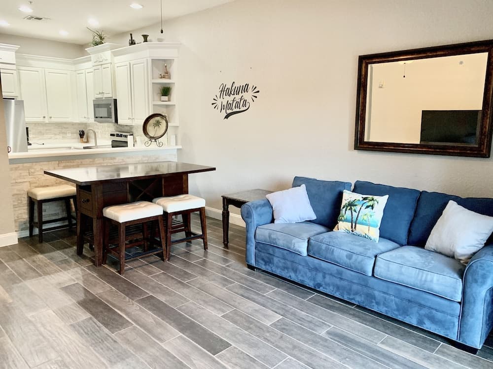 Disney Tropical Oasis at Bahama Bay New 3 Bdr!