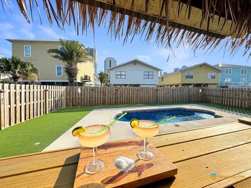 8 Bed 9 Bath Private Pool Grill Walk to Beach