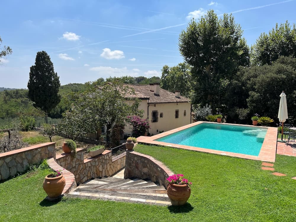 Masia Can Viver - Olive oil tourism B&B
