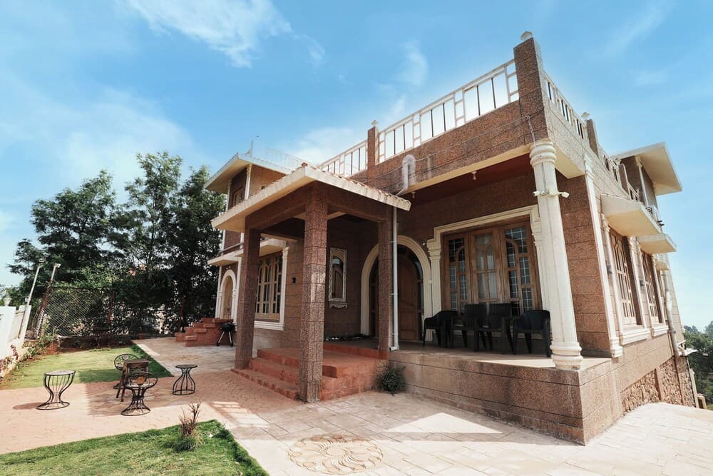 Clifton Villa