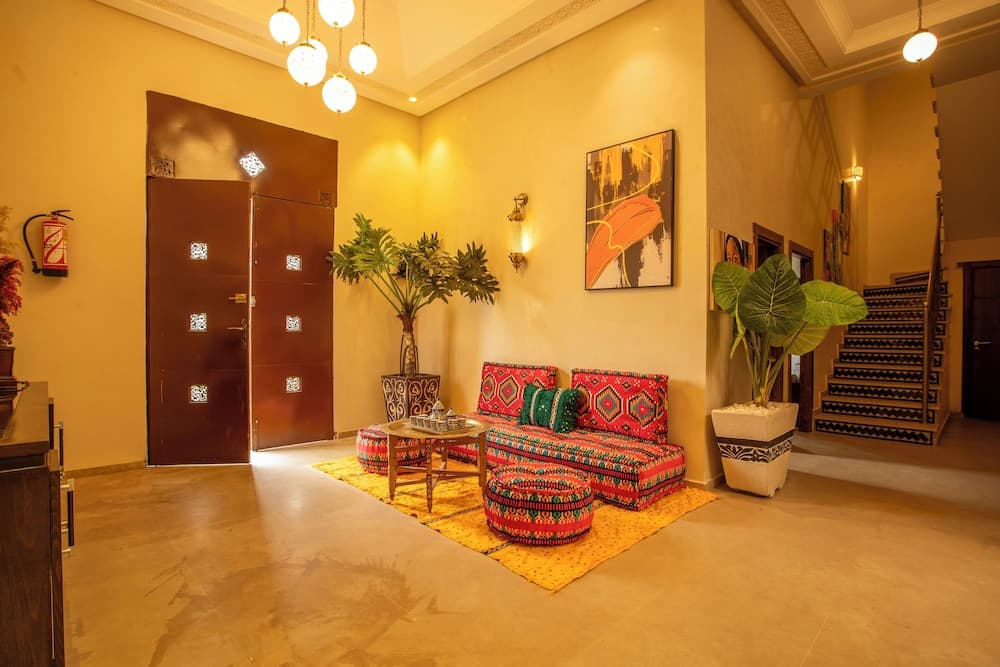 Riad Azia
