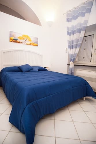 De Vivo Realty - Fortuna House