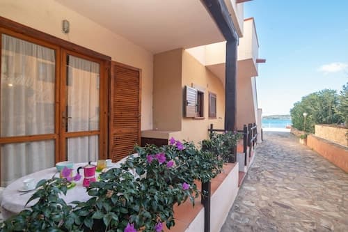 Piazzetta Mono Porto 50m From The Beach