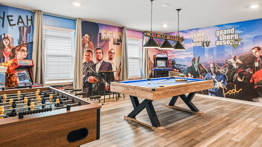 Luxury Stay: Pool, Game Room, Theater Near Disney