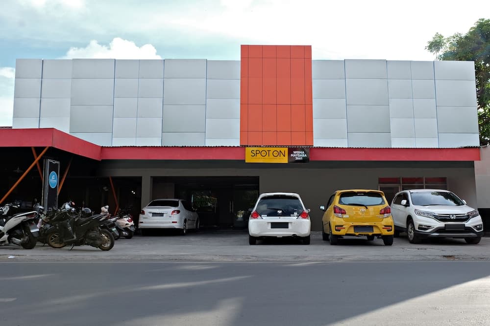 SPOT ON 2661 Wisma Maysara Makassar
