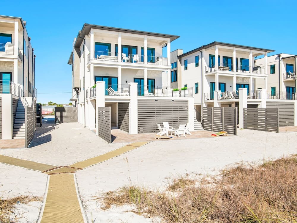 Upscale Newly Built Home w/ Gulf Views + Private Pool!
