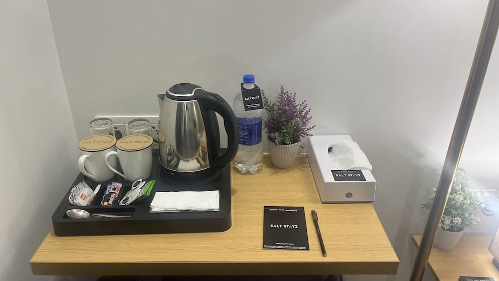 Kahve ve/veya kahve makinesi