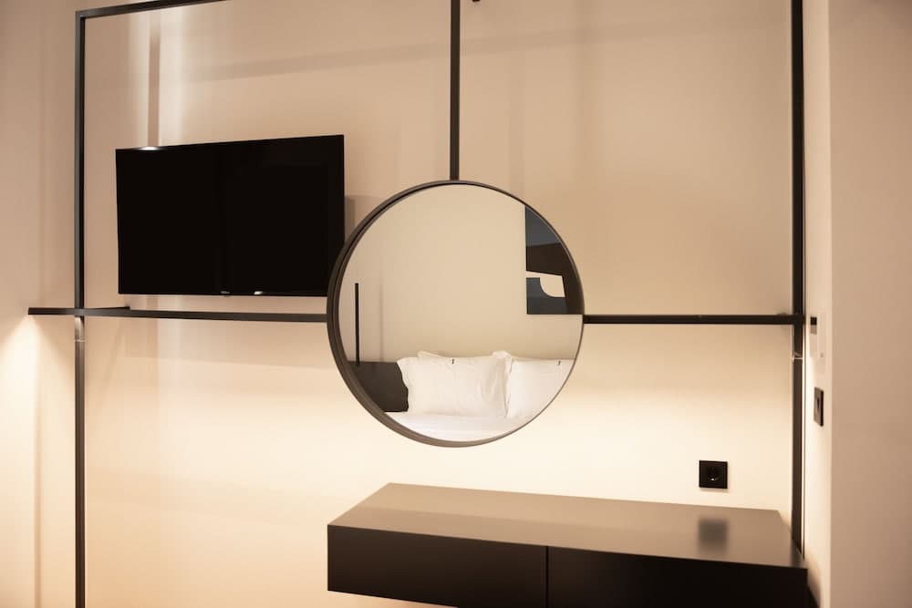 Taskou Luxury Suites