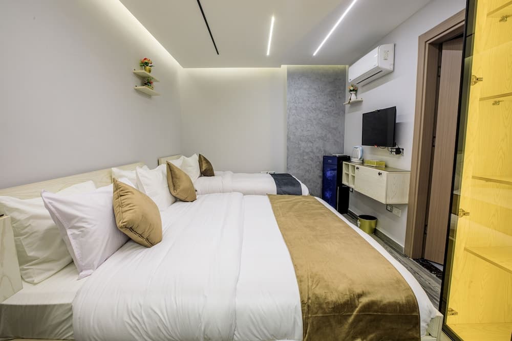 Piccolo Mondo Botique Hotel