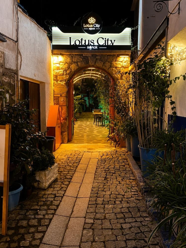 Lotus City Sığacık Boutique Otel