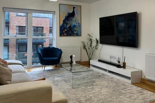 Stunning 2-bed Apartment in Dartford