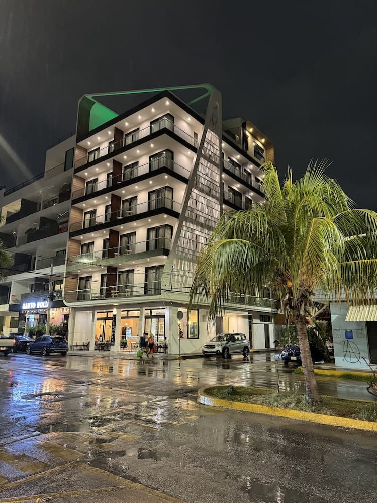 Konaklama yerinin ön cephesi