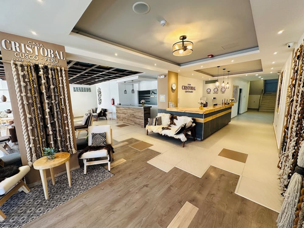 Casa Cristobal Centenario