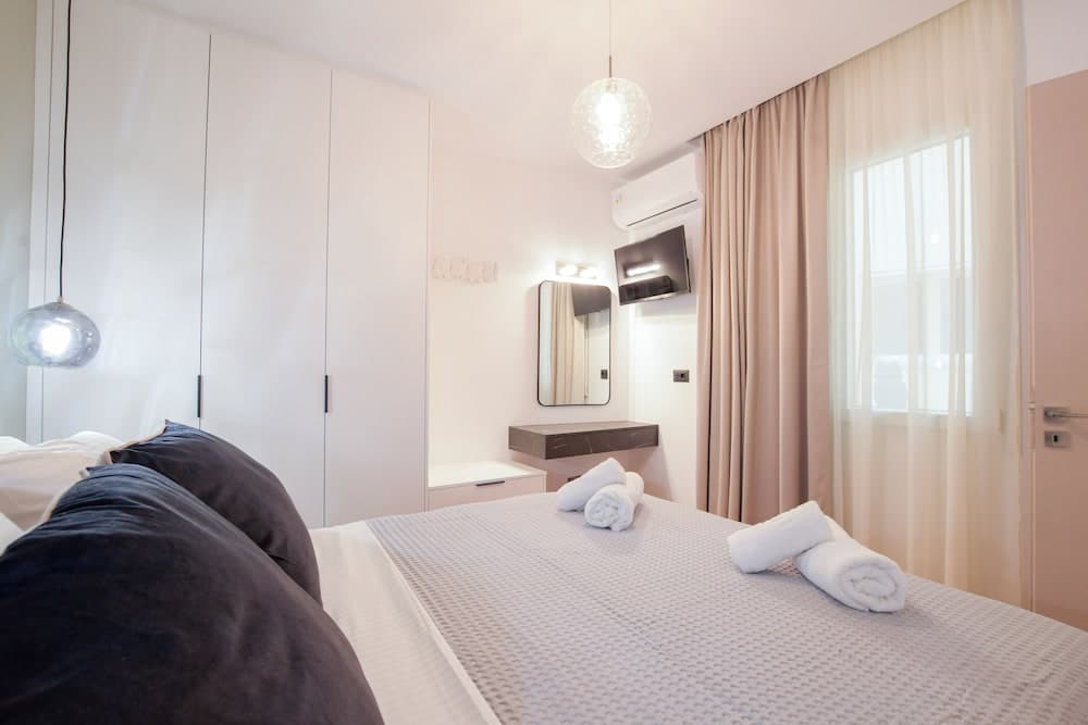 ElegantLuxurySuite