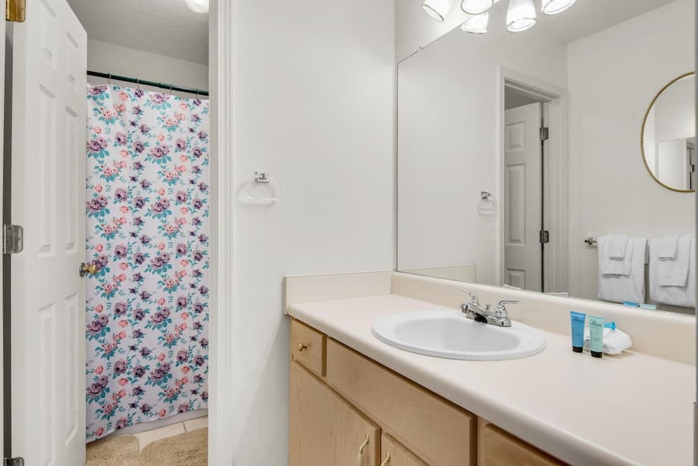 Lyndell Beach Cottage