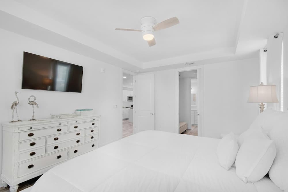 Gulf Place Residences 109