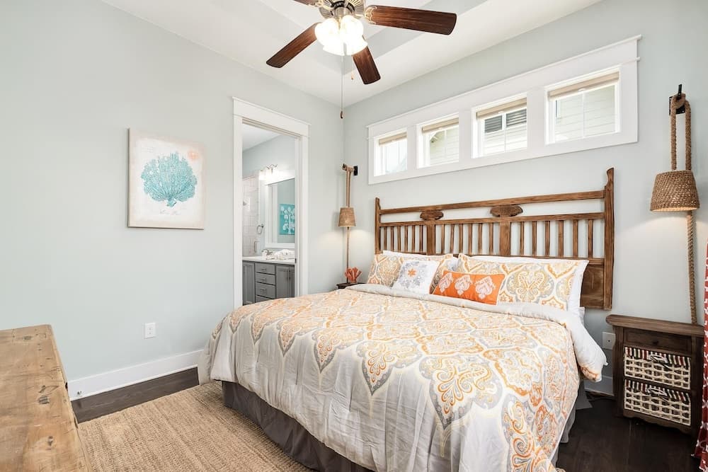 Town of Prominence 91c- C-salt Cottage