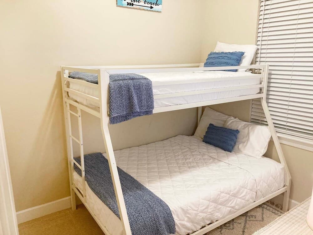 Cowtown Cottage 1302