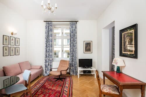 Vintage Vibe - Classic Old Town Suites