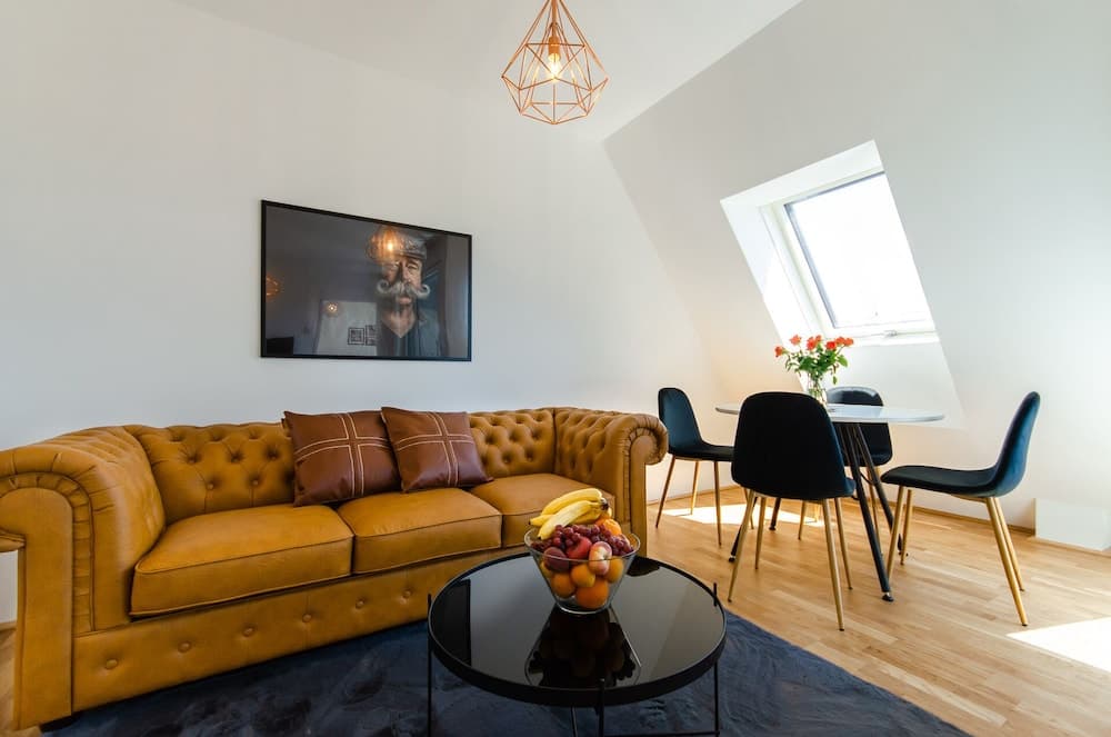 Grand Quarters City Residence