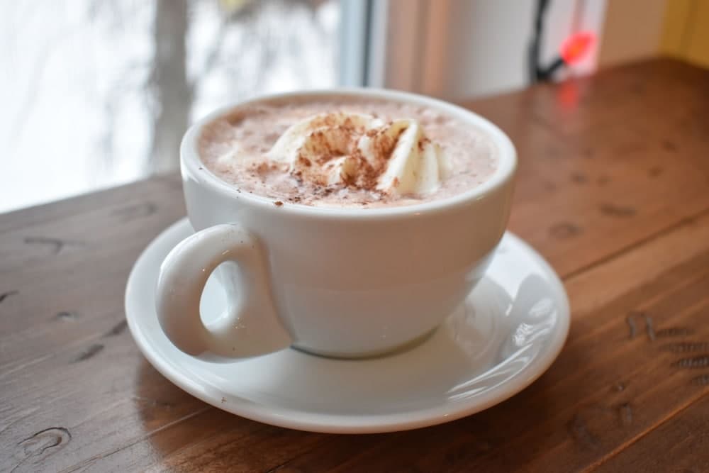 Auberge Le Sunshine - Café-bistro