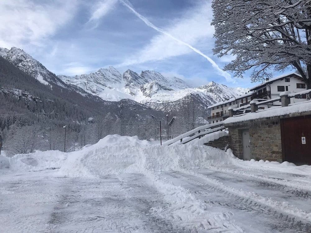 Konaklama yerinin ön cephesi