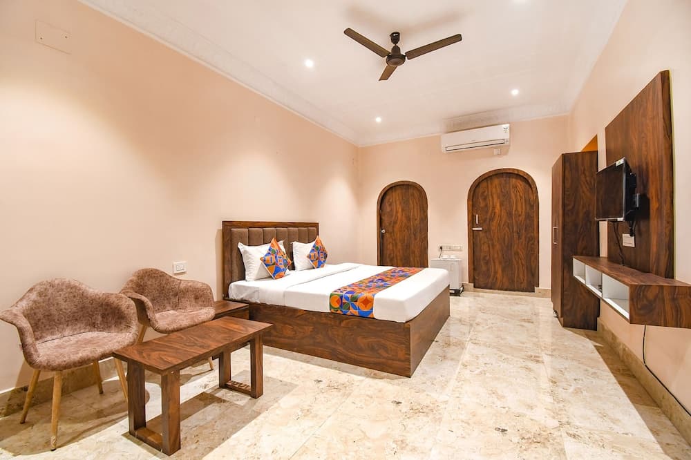 Fabexpress Golden Suites