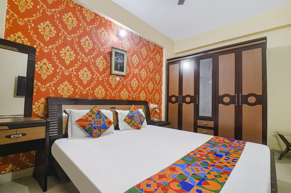 Fabhotel Maadhavam Residence