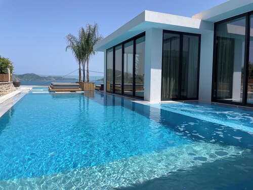 5-bedroom Superior Villa, Sea View & Swimming Pool