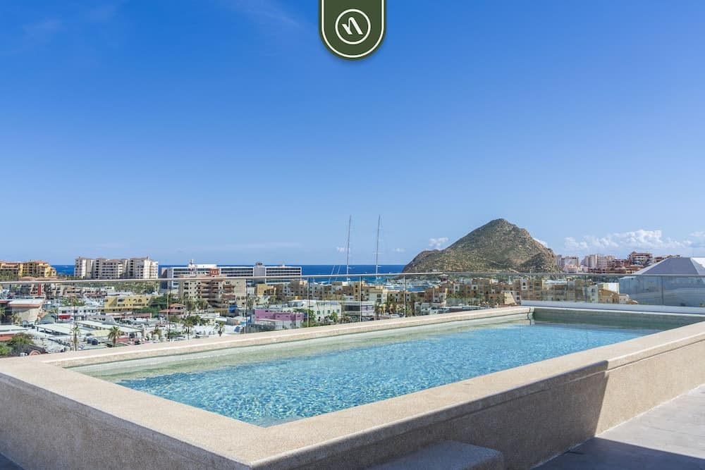 Tower 605 by Naya Homes