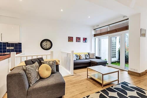 Modern Comfort Two Bedroom Gem on the Rye