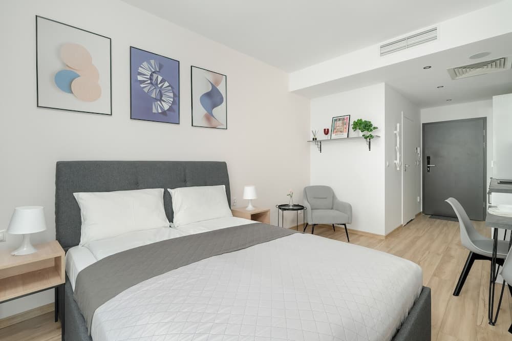 Studio in Poznan Center by Renters