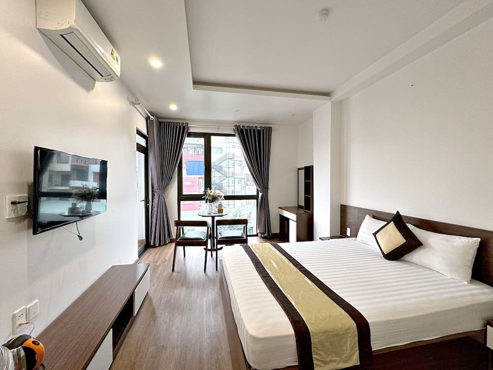 Au79 Hotel & Apartment