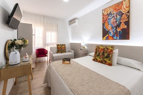 URBAN ROOMS B&R