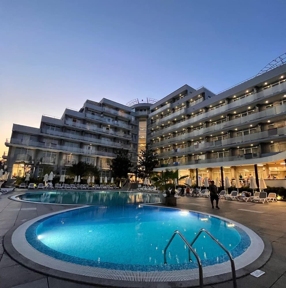 TUI SUNEO PERLA ADULTS ONLY