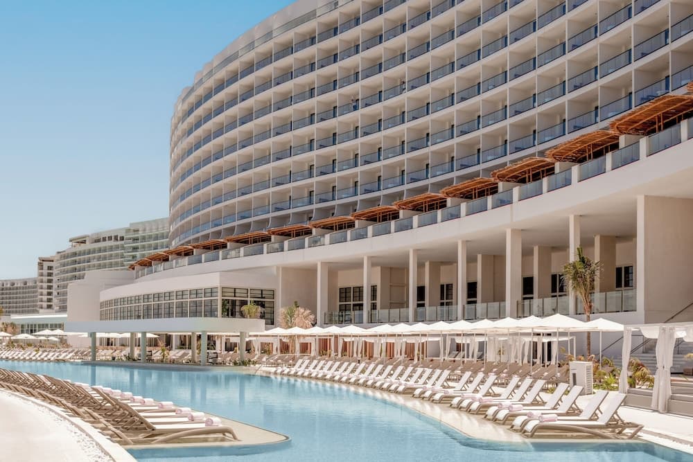 AVA Resort All Oceanfront - All Inclusive