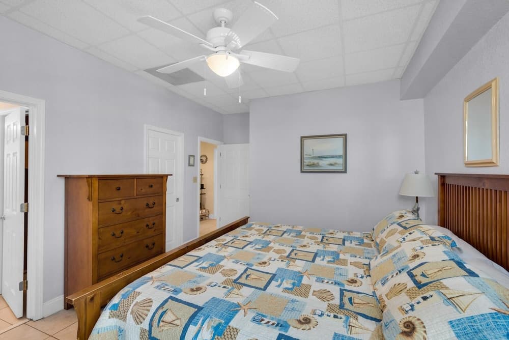 Sans Souci Unit 401