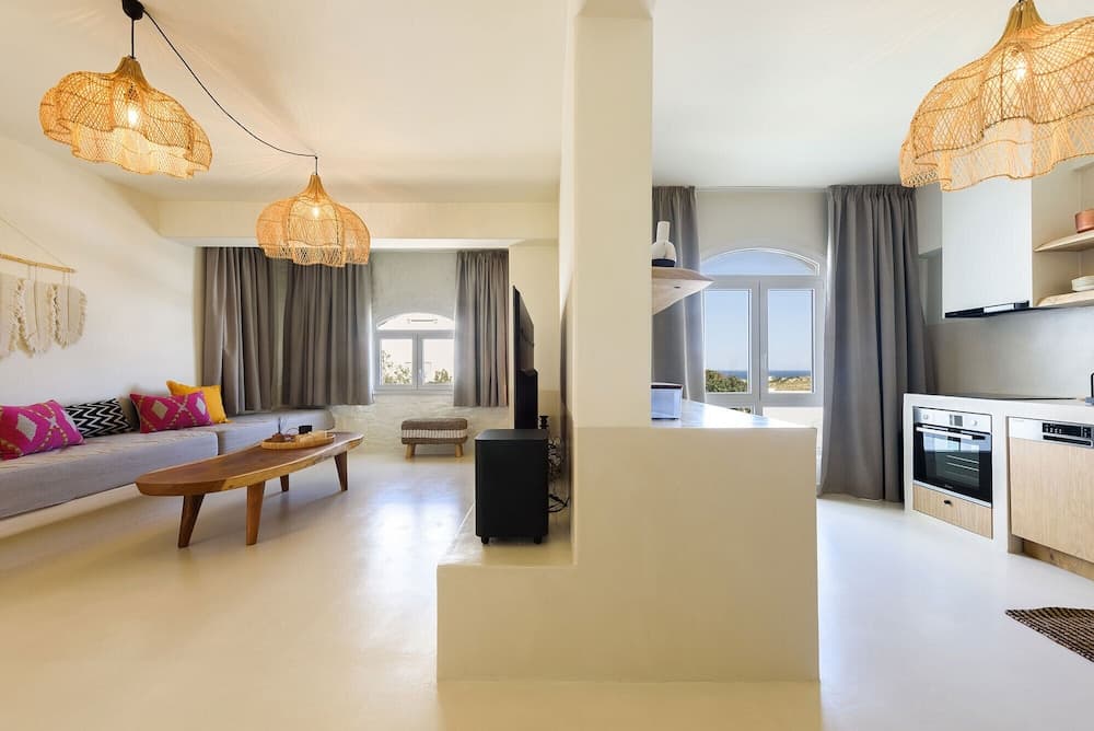 Vammos Luxury Apartments