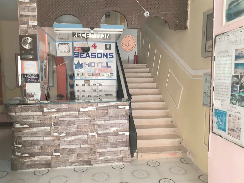 Four Seasons Hostel