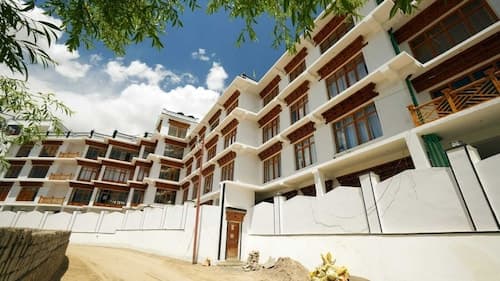 Hotel Martsemik