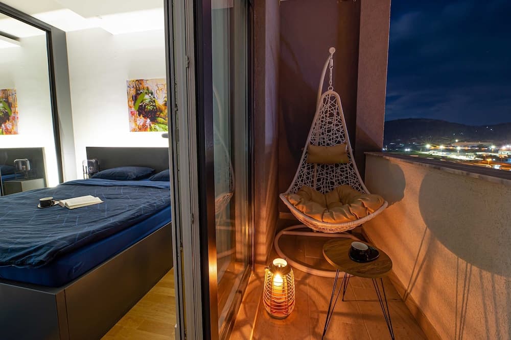 Night Pearl - Deluxe Apartment