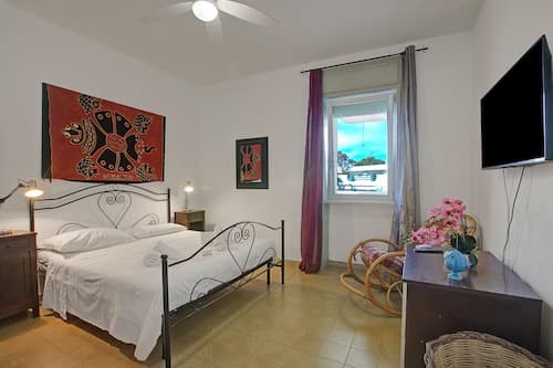 Residence Thalassa With Shared Pool, 100m to the Beach