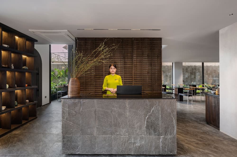 Thè HEM Hotel and Apartment