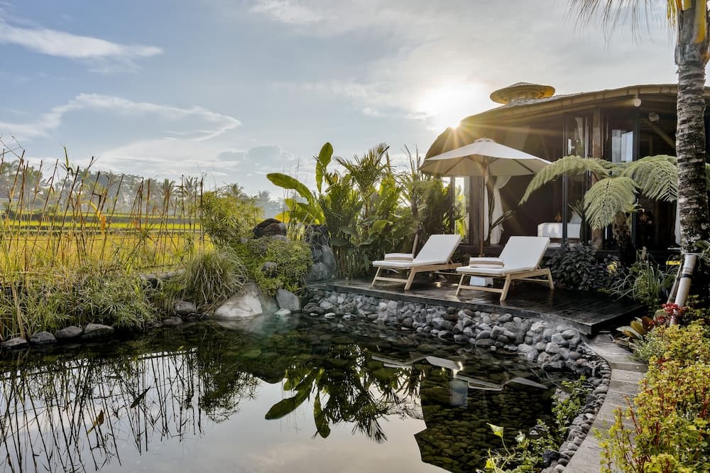 Earthship Ubud Eco Villa