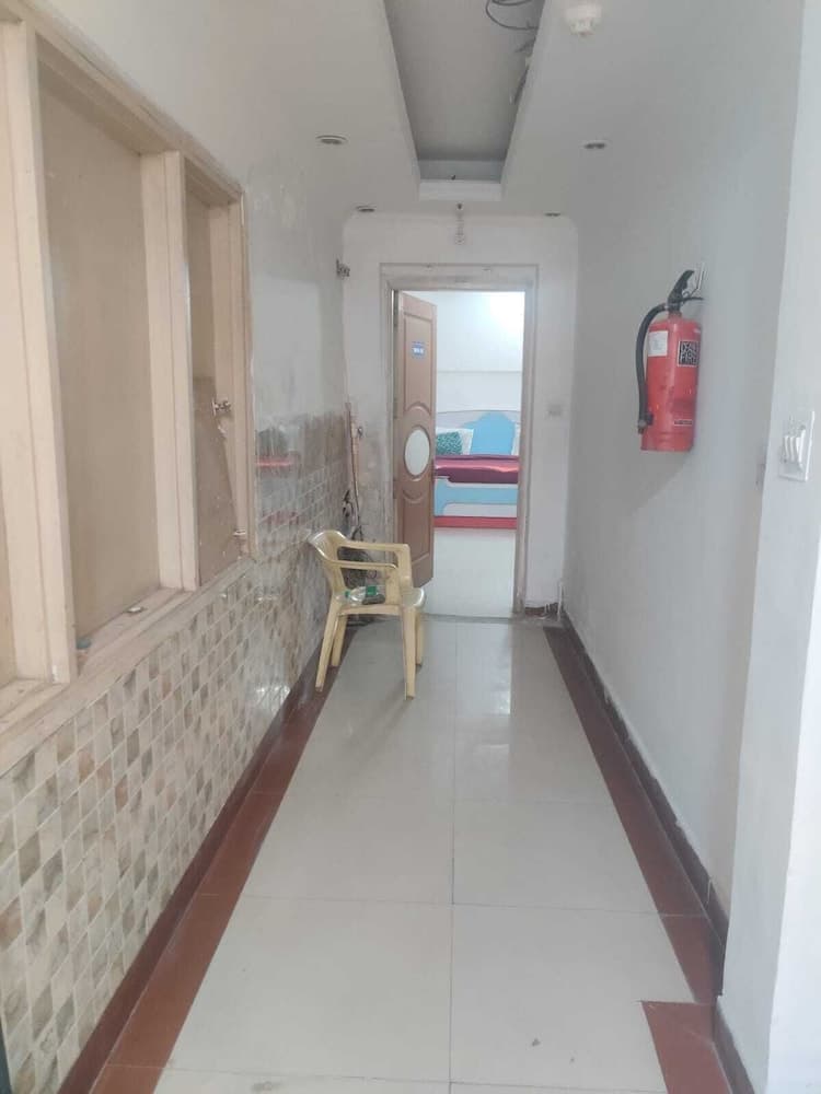 Hotel Abhishek Residency By The Arrow