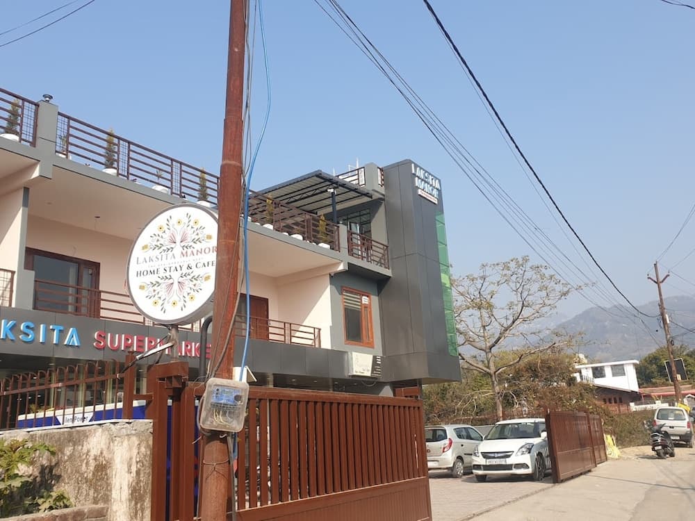 Laksita Manor Home Stay