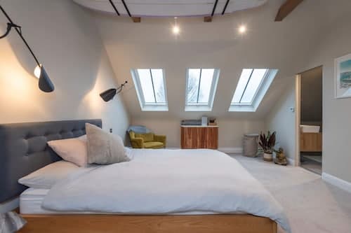 2 Bedroom Apartment - 200m From Richmond Park