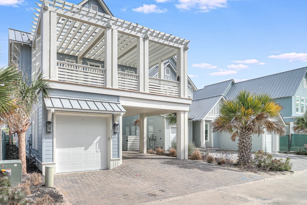 Resting Beach Place 223 LAU