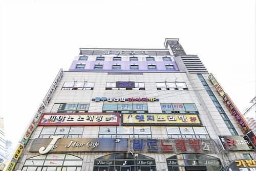 ZARA in Bonggok-dong Changwon